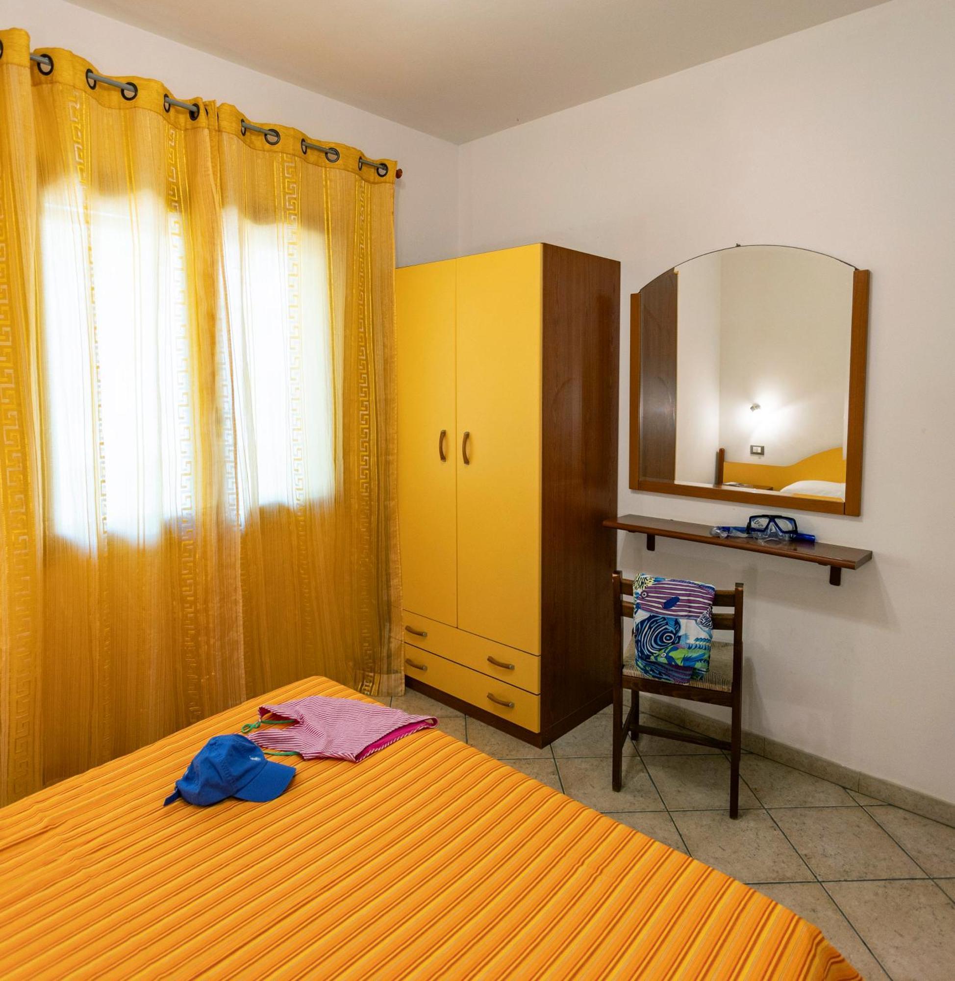 Residenza Marinella Aparthotel Zambrone Exterior photo